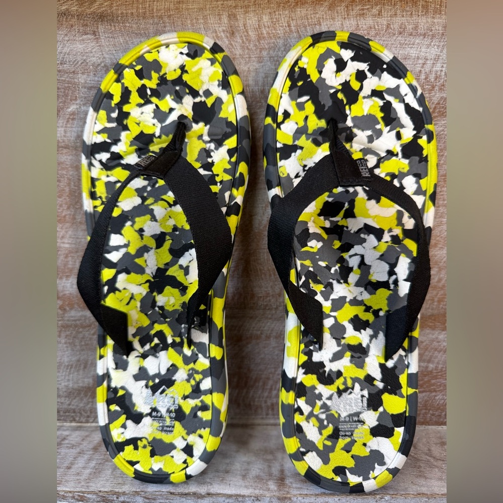 REI Co-op Camouflage Recycled Lightweight Foam Flip Flop Men’s Size 9/Women’s 10 - Picture 4 of 12